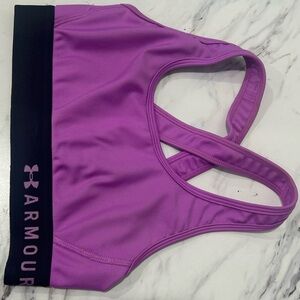 Under armour mid crossback sports bra